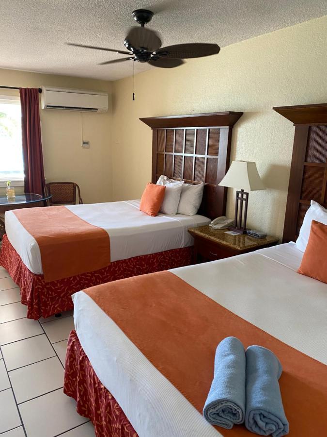 Bolongo Bay Beach Resort All Inclusive Exteriör bild