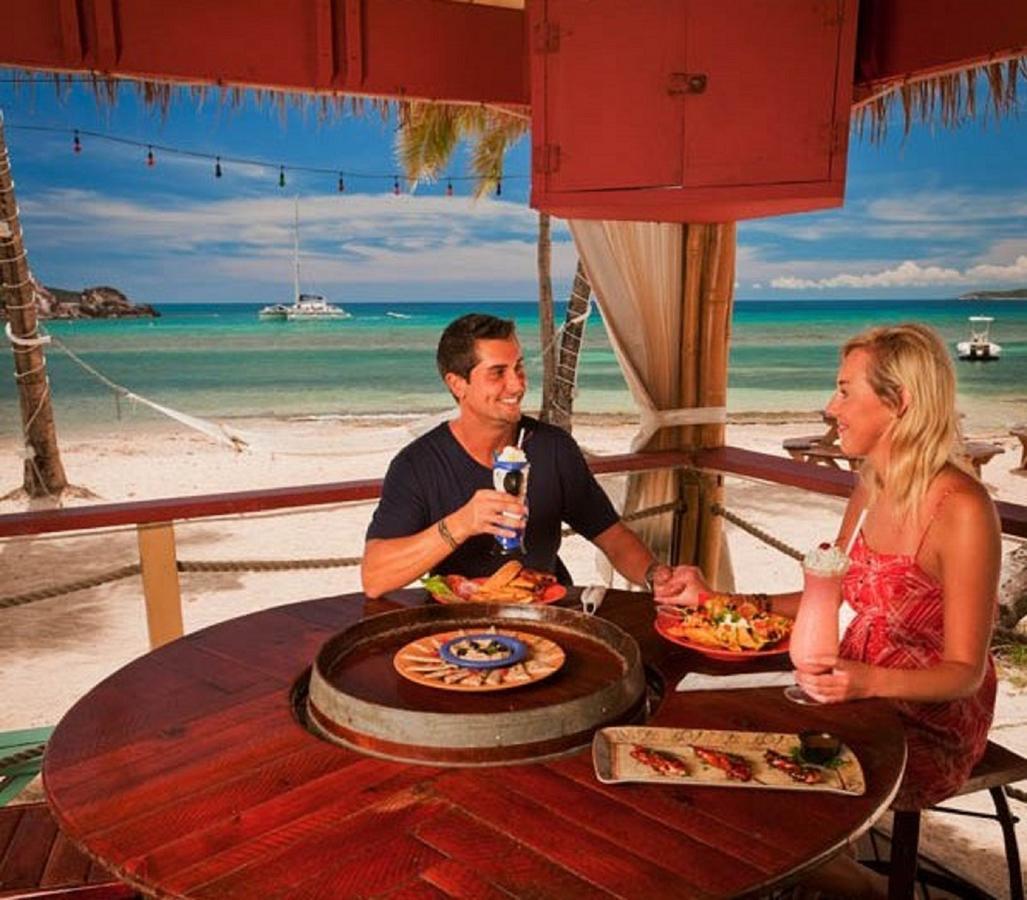 Bolongo Bay Beach Resort All Inclusive Exteriör bild
