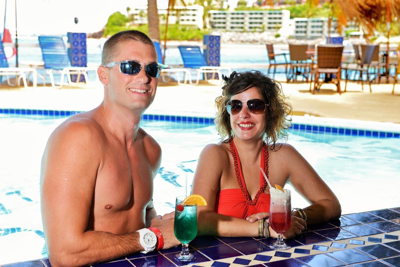 Bolongo Bay Beach Resort All Inclusive Exteriör bild